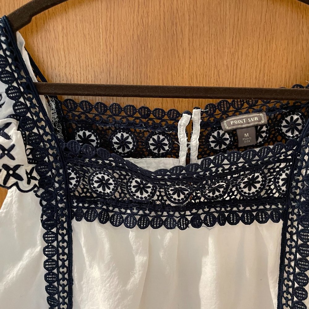 Point Sur Lace Blouse - Picture 2 of 5